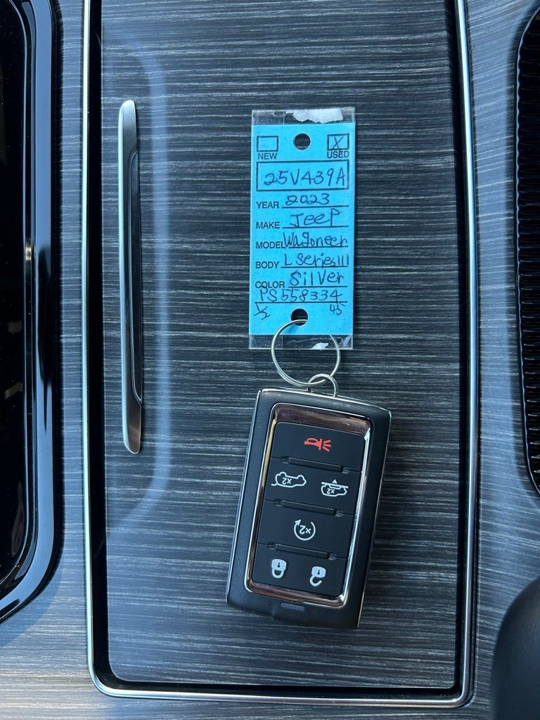 2023 Jeep Wagoneer L Series III