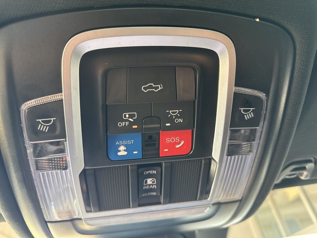 2024 RAM 1500 Laramie