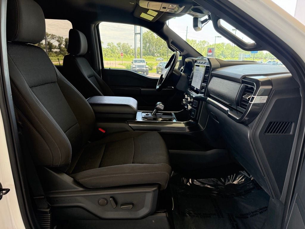 2023 Ford F-150 Base