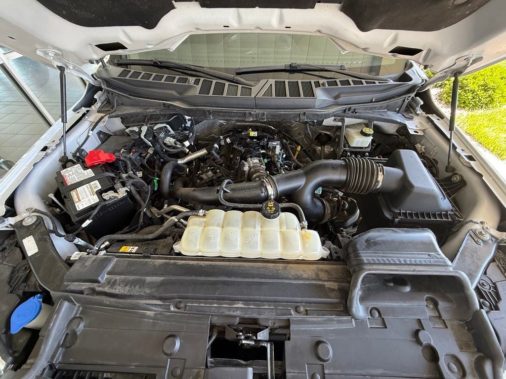 2023 Ford F-150 Base