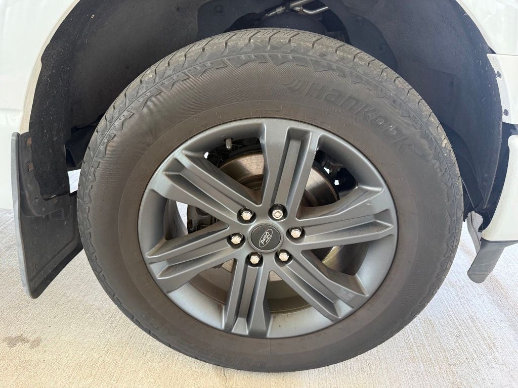 2023 Ford F-150 Base