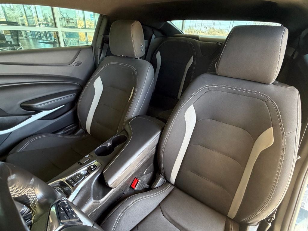 2023 Chevrolet Camaro 1LT