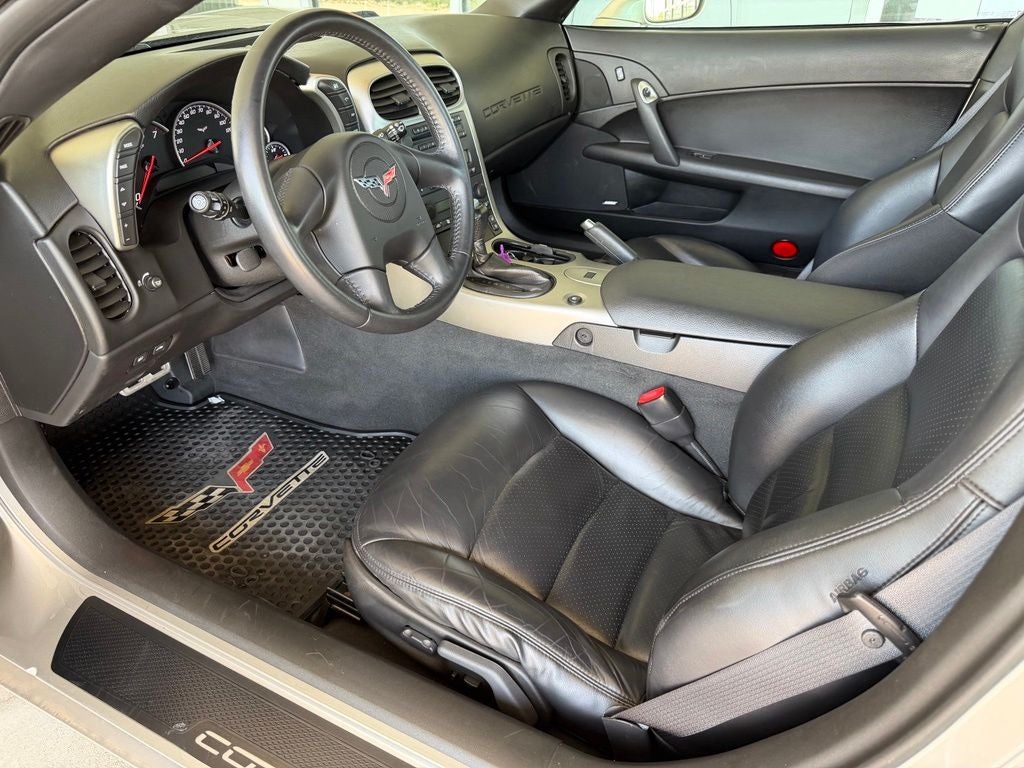 2005 Chevrolet Corvette Base