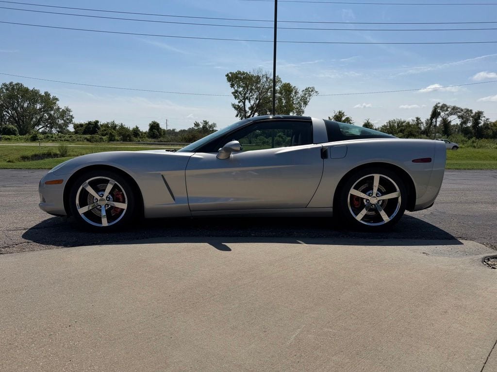 2005 Chevrolet Corvette Base