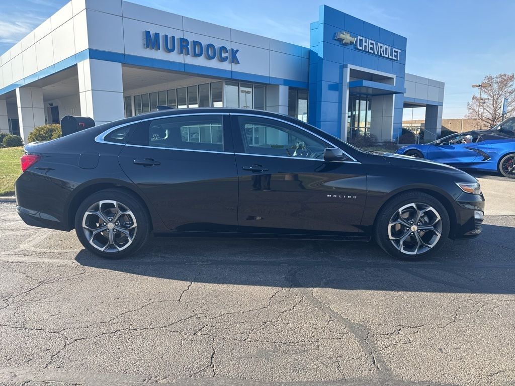 2024 Chevrolet Malibu 1LT's photo