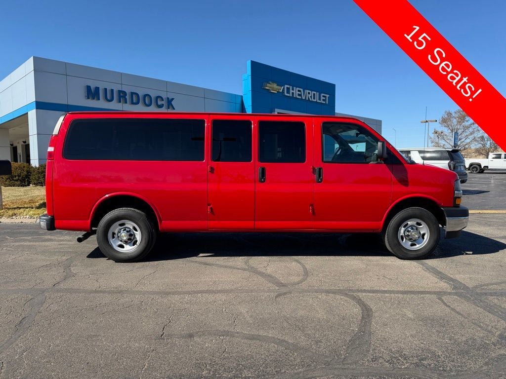 2024 Chevrolet Express Passenger LT Passenger