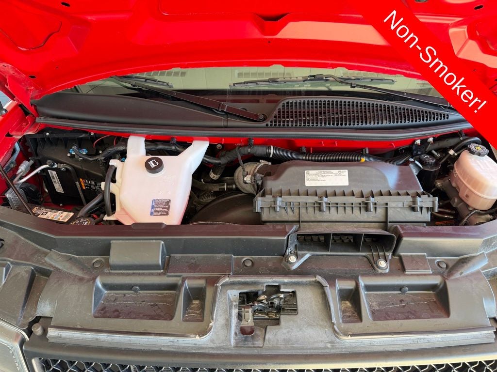 2024 Chevrolet Express Passenger LT Passenger