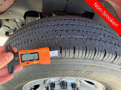 2024 Chevrolet Express Passenger LT Passenger