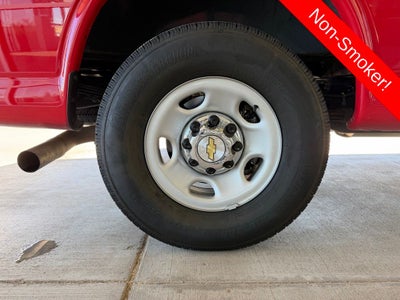 2024 Chevrolet Express Passenger LT Passenger