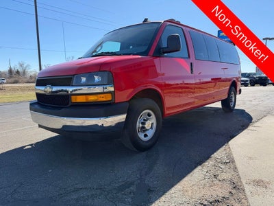 2024 Chevrolet Express Passenger LT Passenger