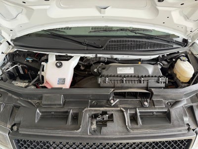 2025 Chevrolet Express Passenger LT Passenger