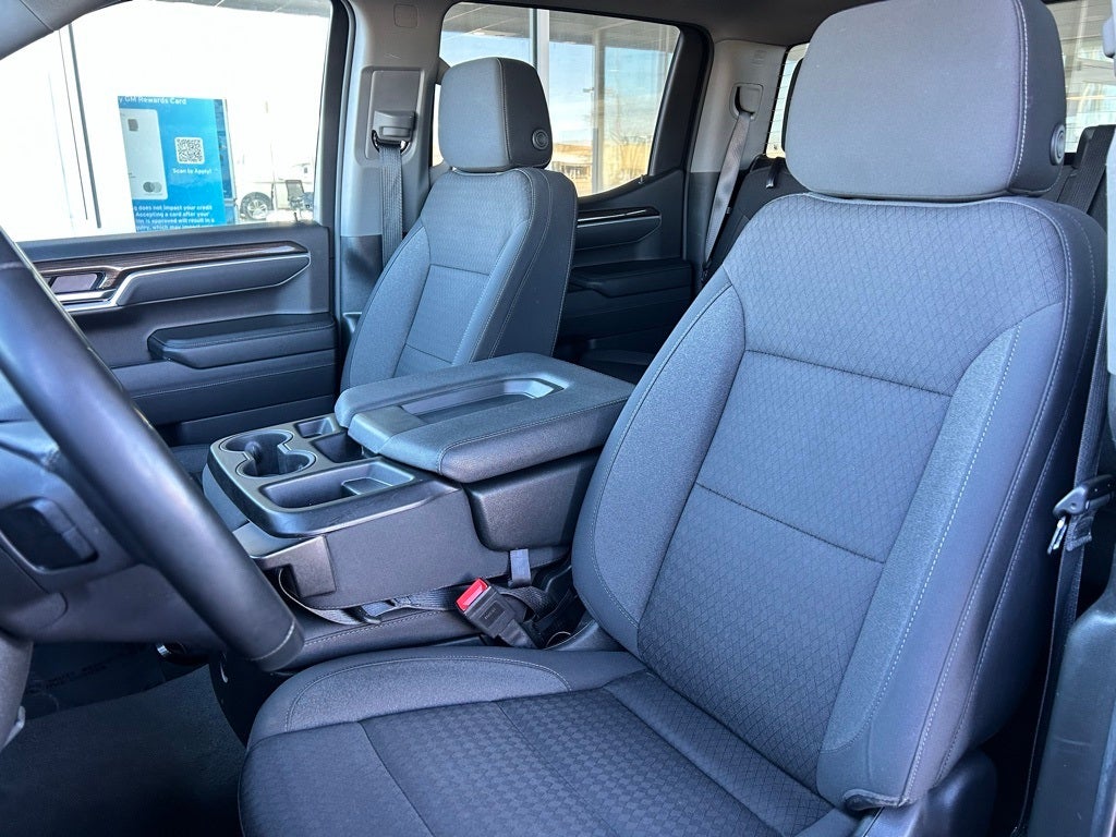 2025 Chevrolet Silverado 1500 LT LT1