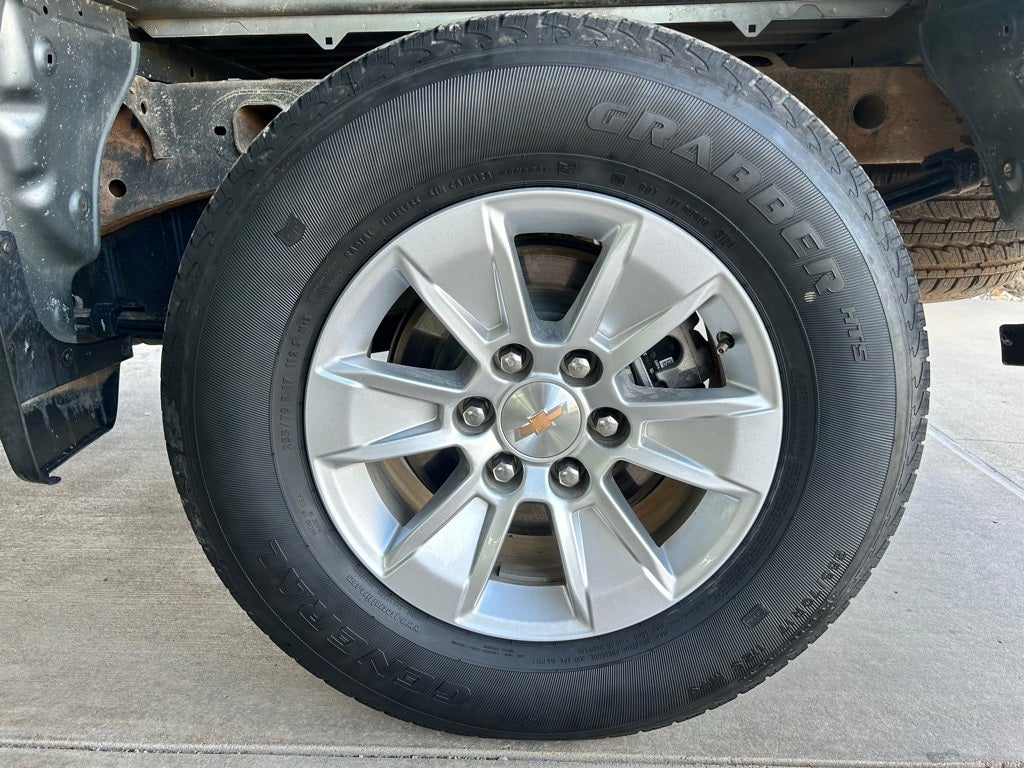 2025 Chevrolet Silverado 1500 LT LT1