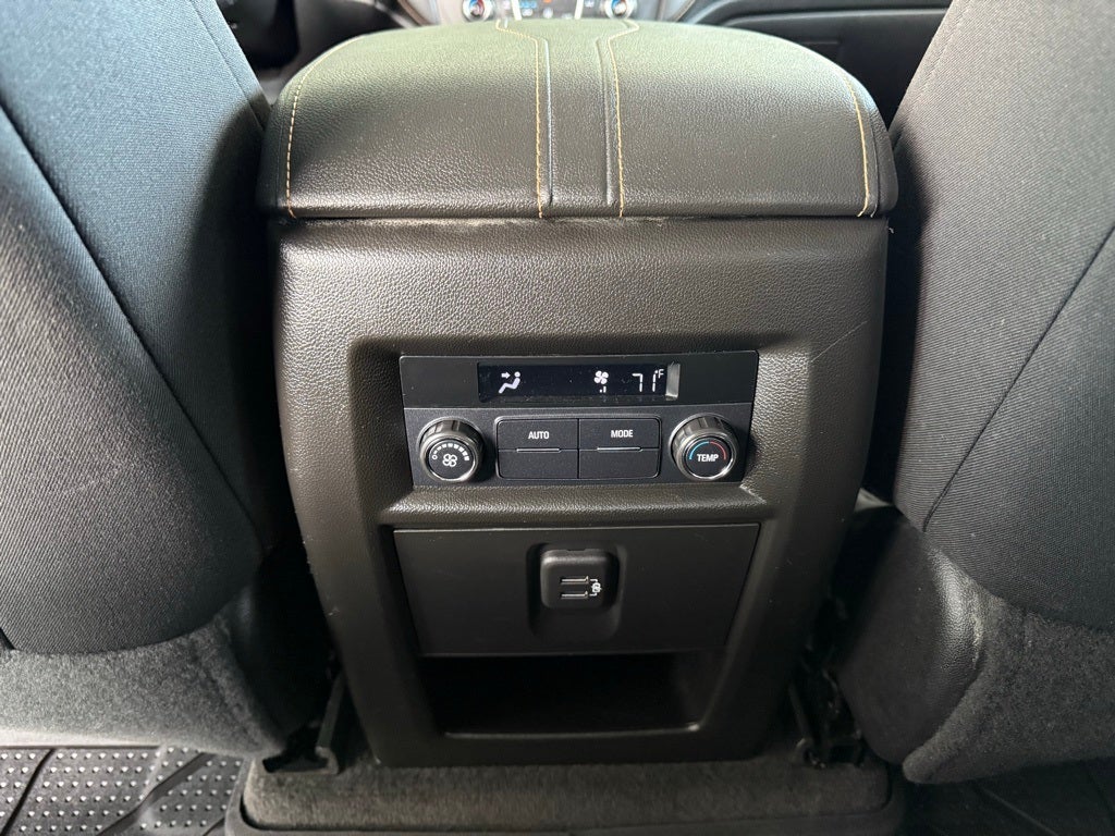 2019 Chevrolet Traverse LT Cloth w/1LT