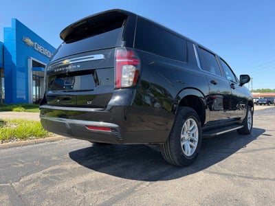 2024 Chevrolet Suburban LT