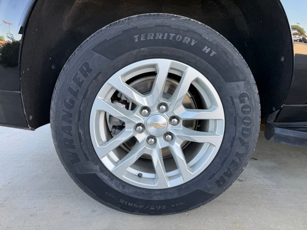 2024 Chevrolet Suburban LT