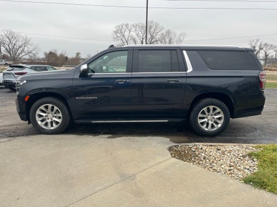 2023 Chevrolet Suburban Premier