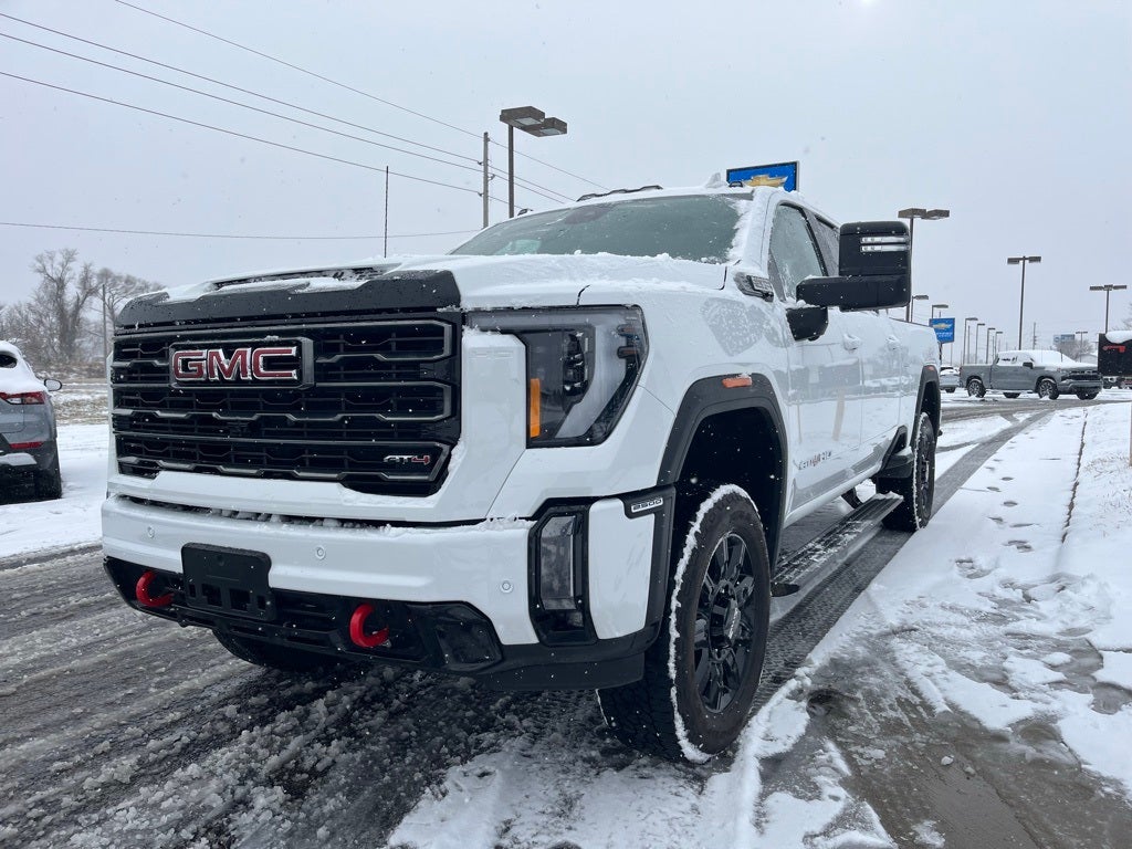2024 GMC Sierra 2500HD AT4