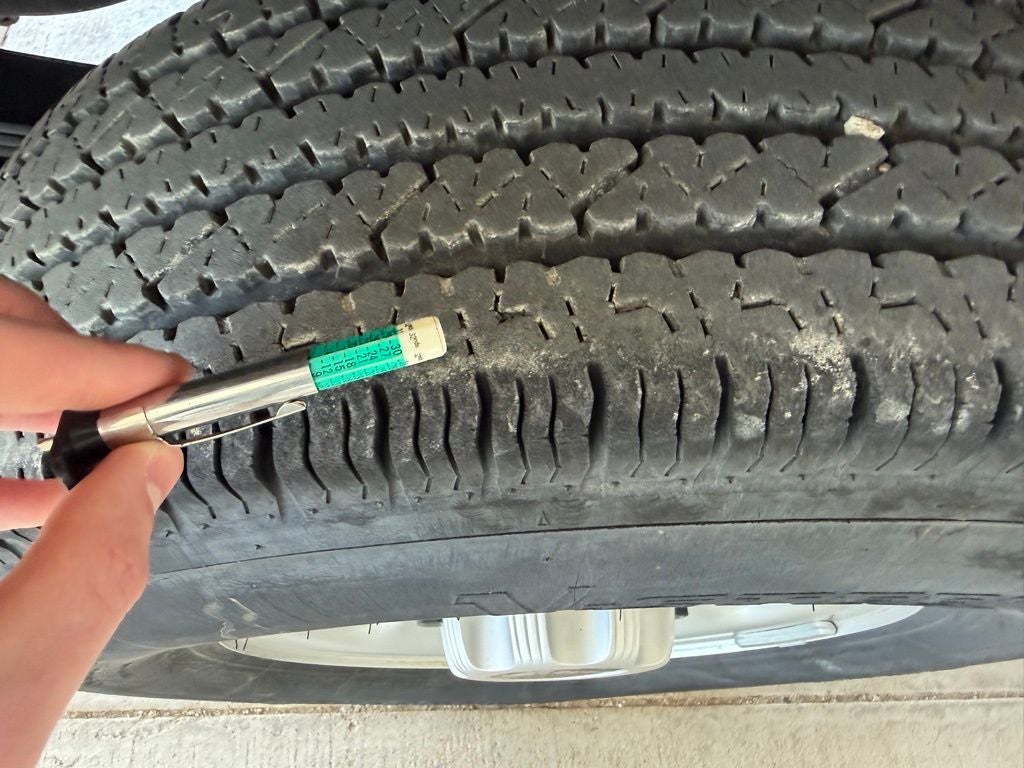 2024 GMC Savana Cargo Van Work Van