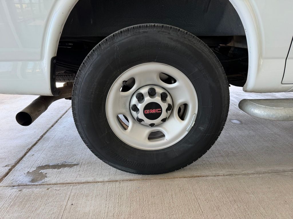 2024 GMC Savana Cargo Van Work Van