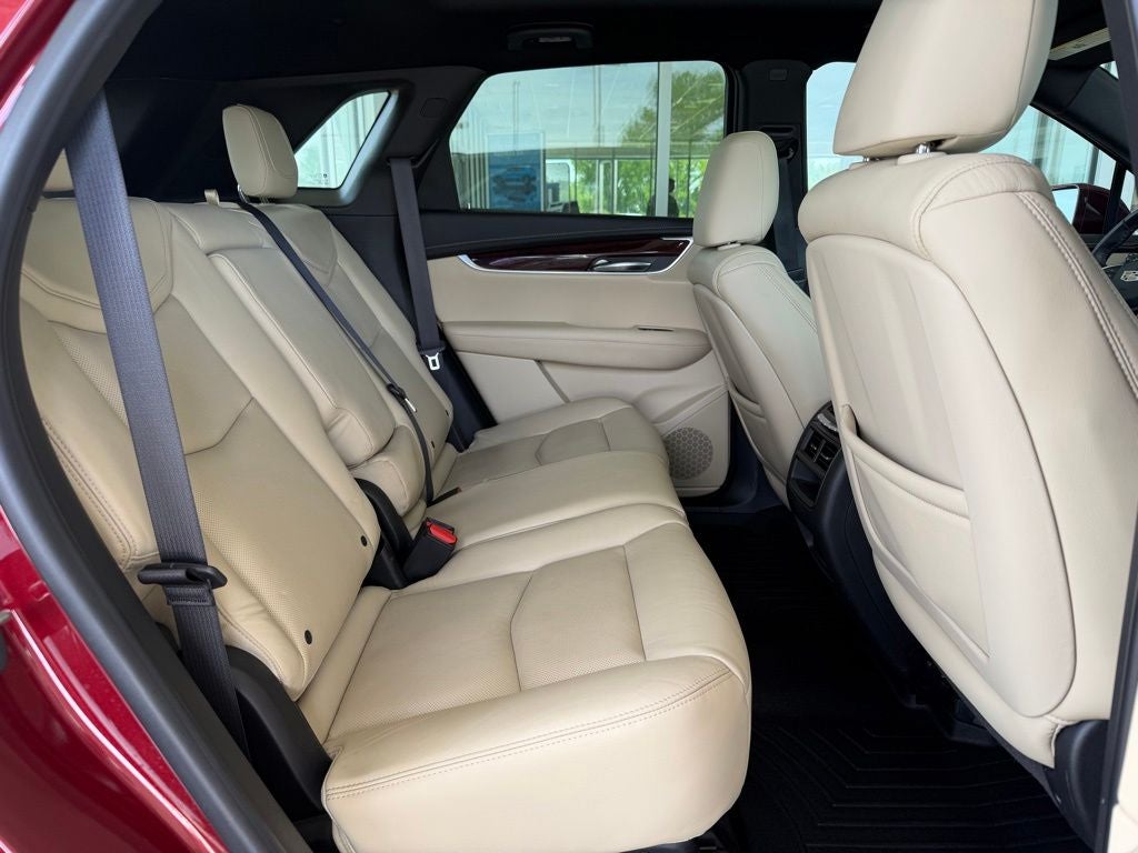 2017 Cadillac XT5 Premium Luxury