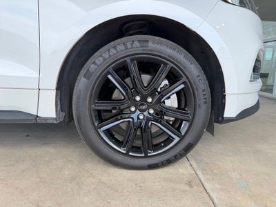 2021 Ford Edge ST Line