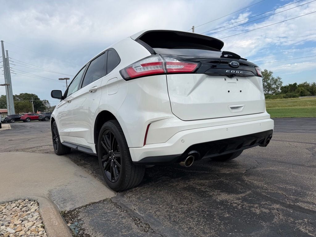2021 Ford Edge ST Line