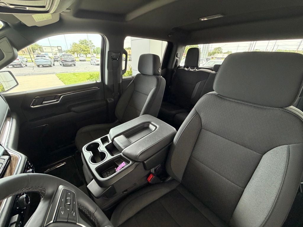 2024 Chevrolet Silverado 1500 LT LT1