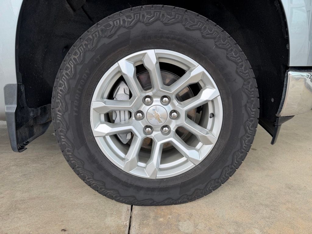 2024 Chevrolet Silverado 1500 LT LT1