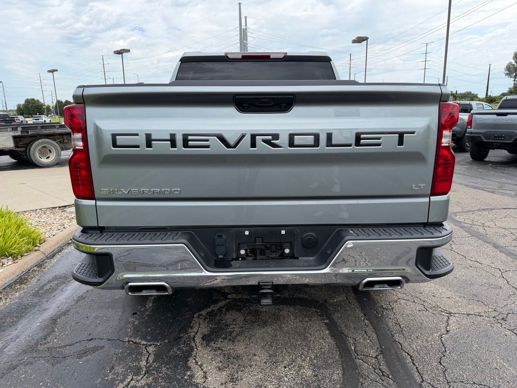 2024 Chevrolet Silverado 1500 LT LT1