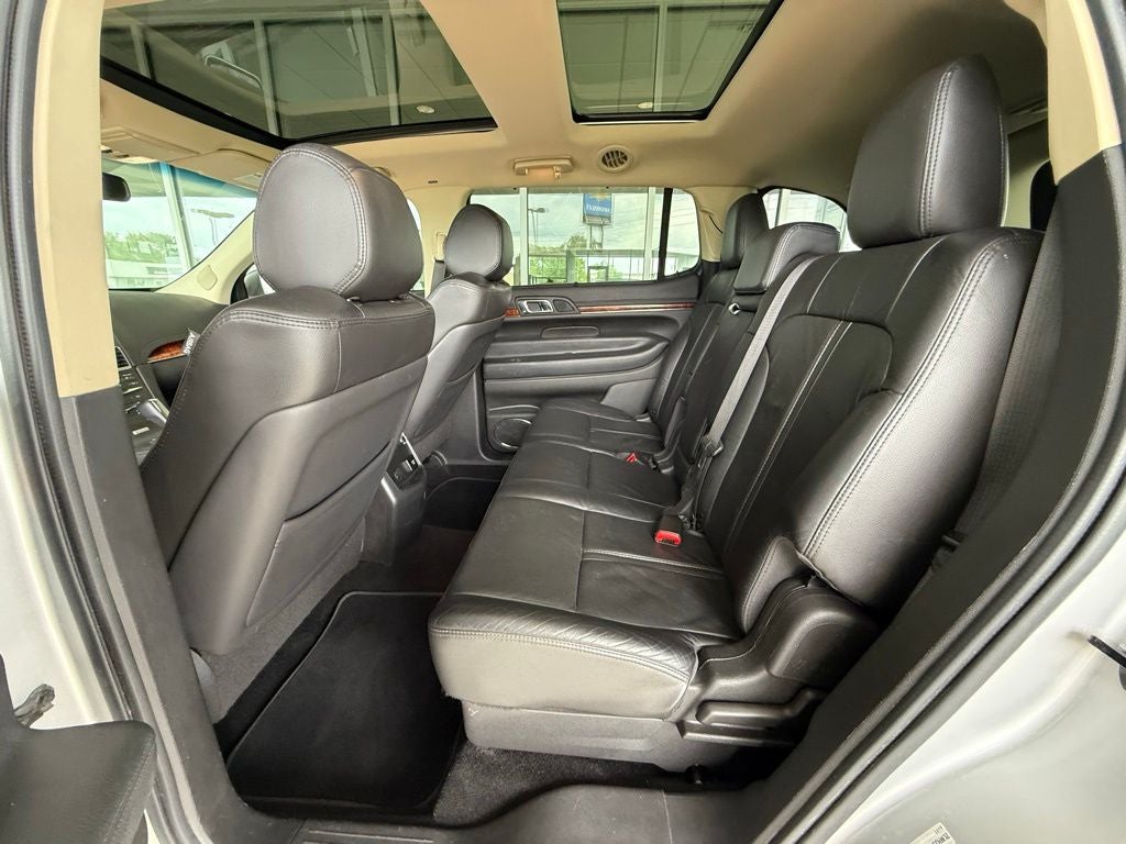 2019 Lincoln MKT Standard