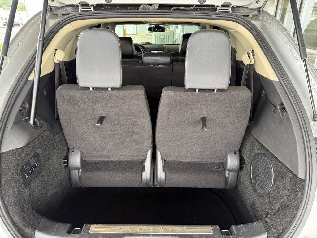 2019 Lincoln MKT Standard