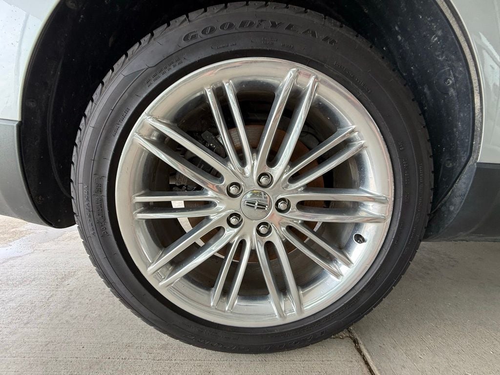 2019 Lincoln MKT Standard