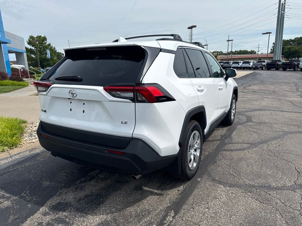 2021 Toyota RAV4 LE
