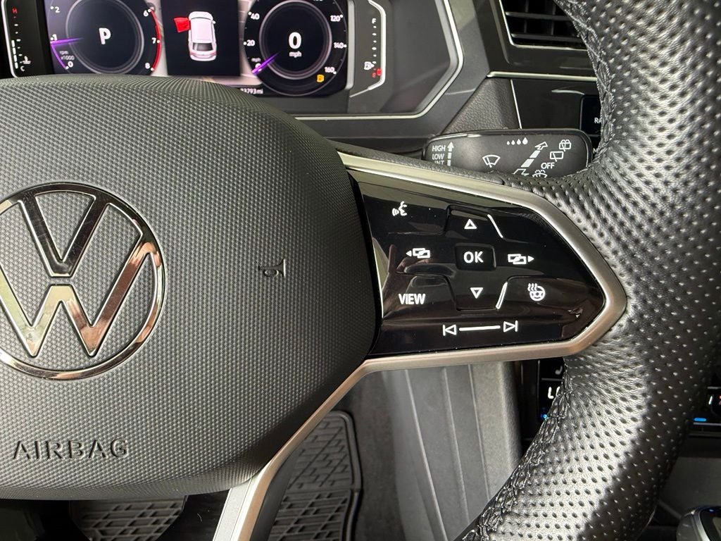 2023 Volkswagen Tiguan 2.0T SEL R-Line