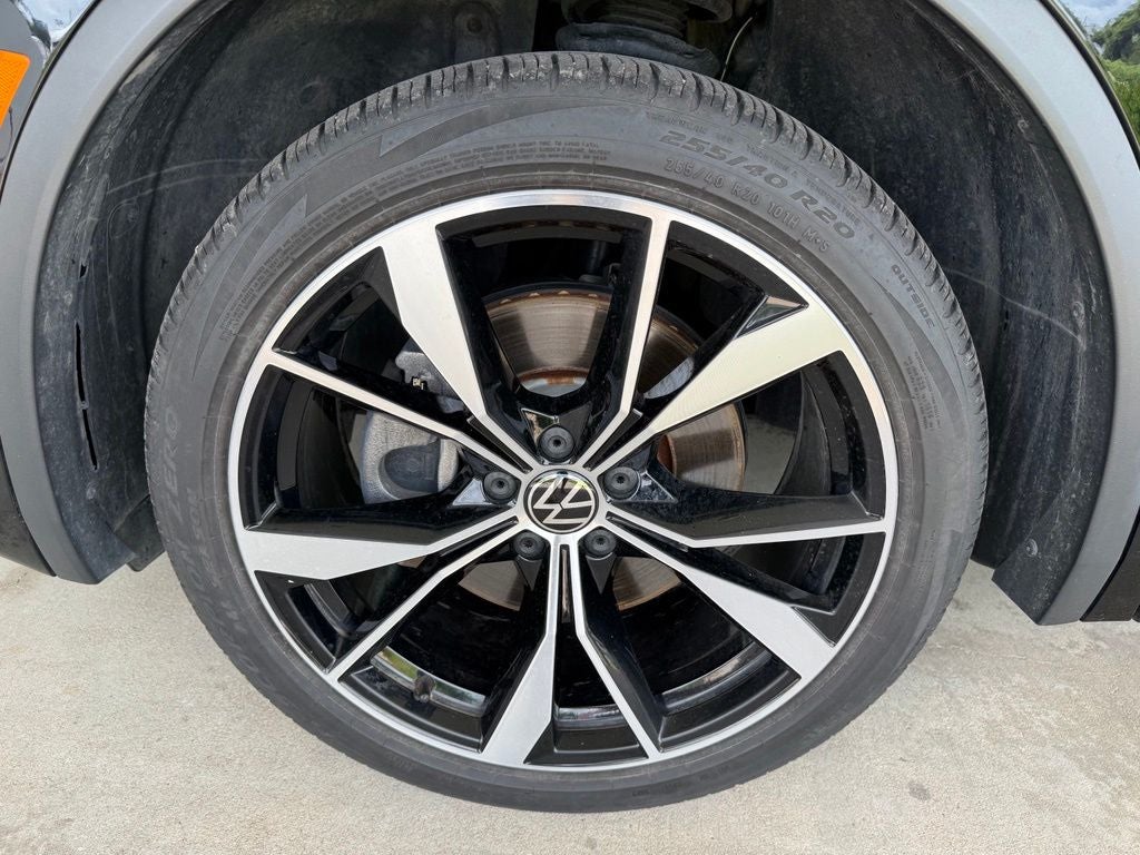2023 Volkswagen Tiguan 2.0T SEL R-Line