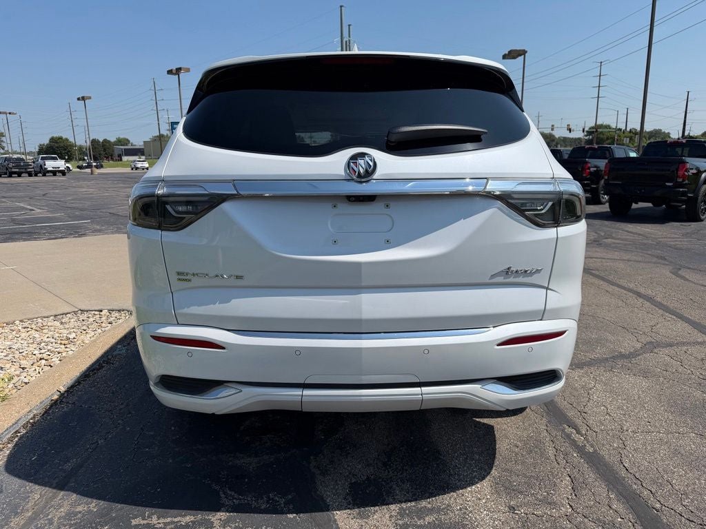 2023 Buick Enclave Avenir