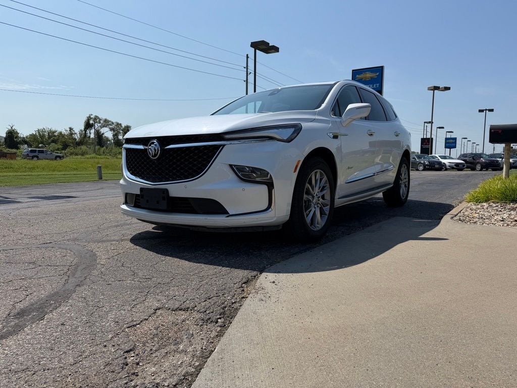 2023 Buick Enclave Avenir
