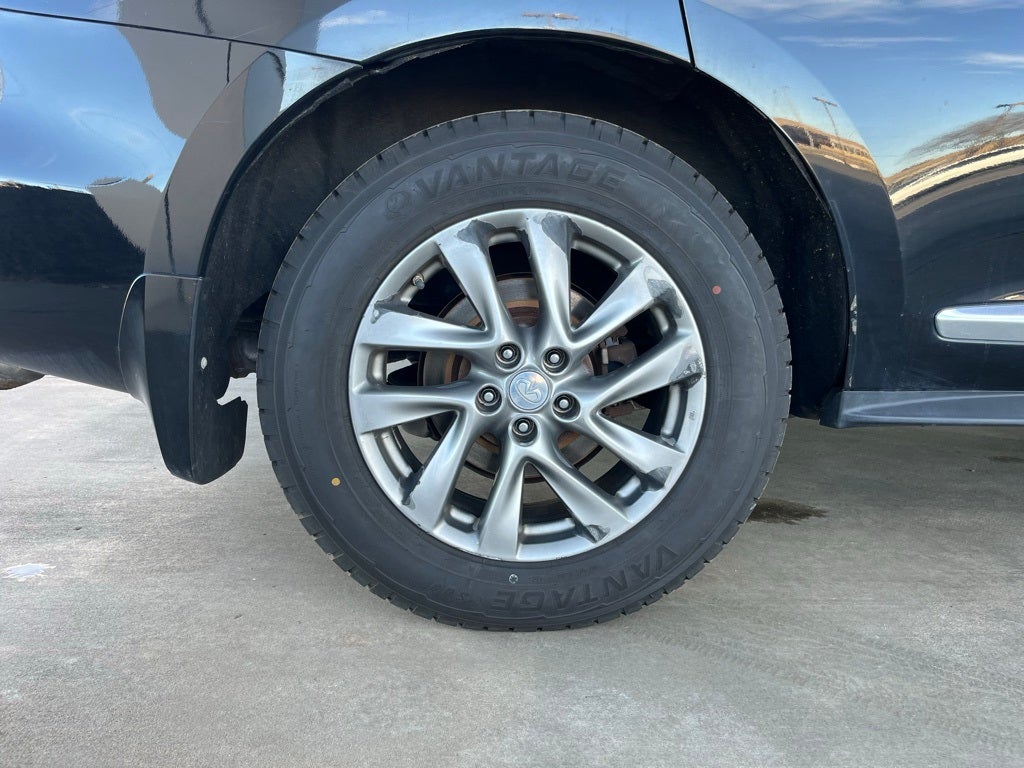 2015 INFINITI QX60 Base