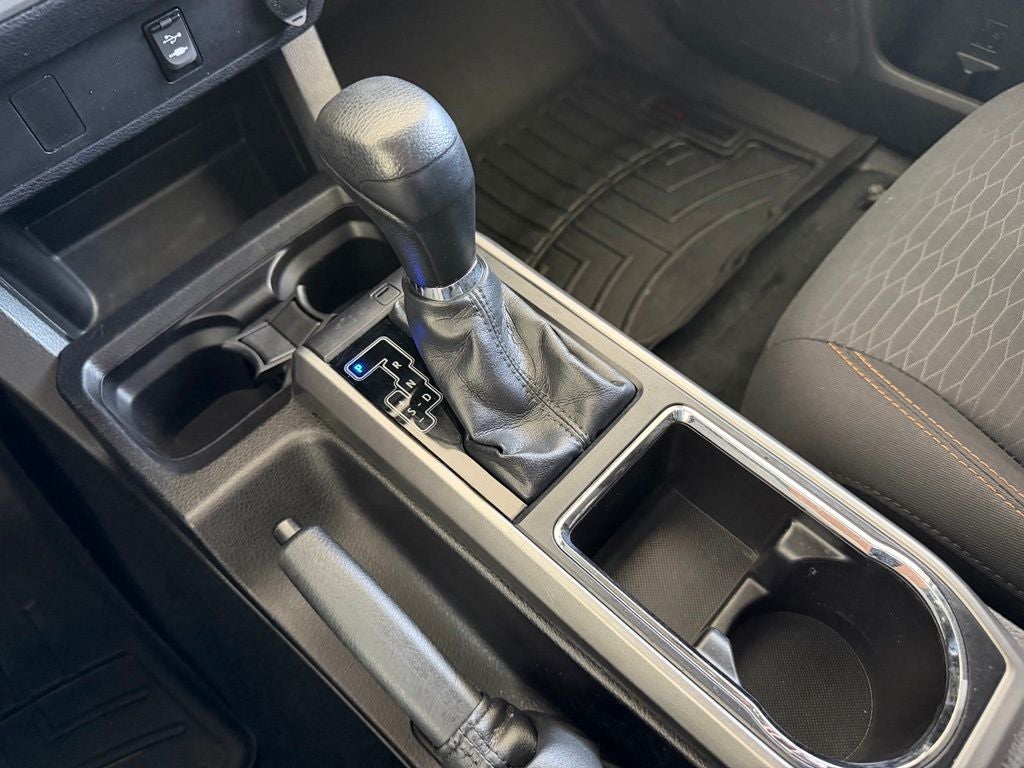 2016 Toyota Tacoma SR5