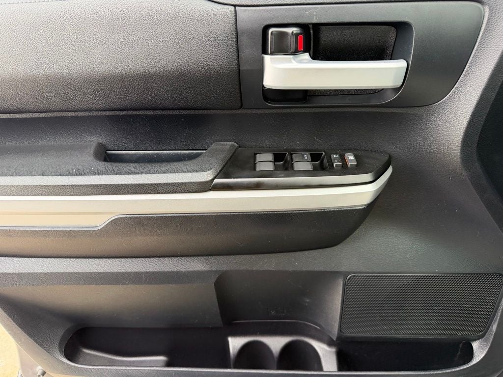 2015 Toyota Tundra Base