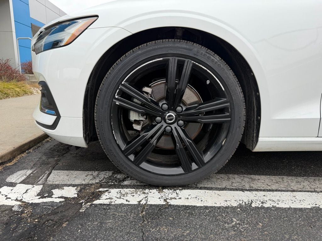 2021 Volvo S60 T5 Inscription