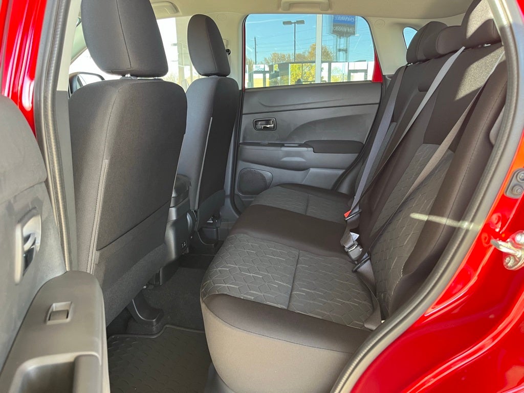 2025 Mitsubishi Outlander Sport Base