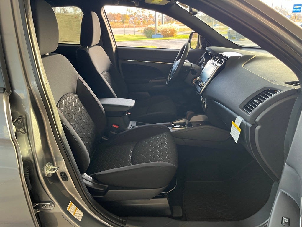 2025 Mitsubishi Outlander Sport Trail Edition