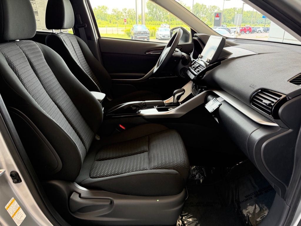 2026 Mitsubishi Eclipse Cross LE