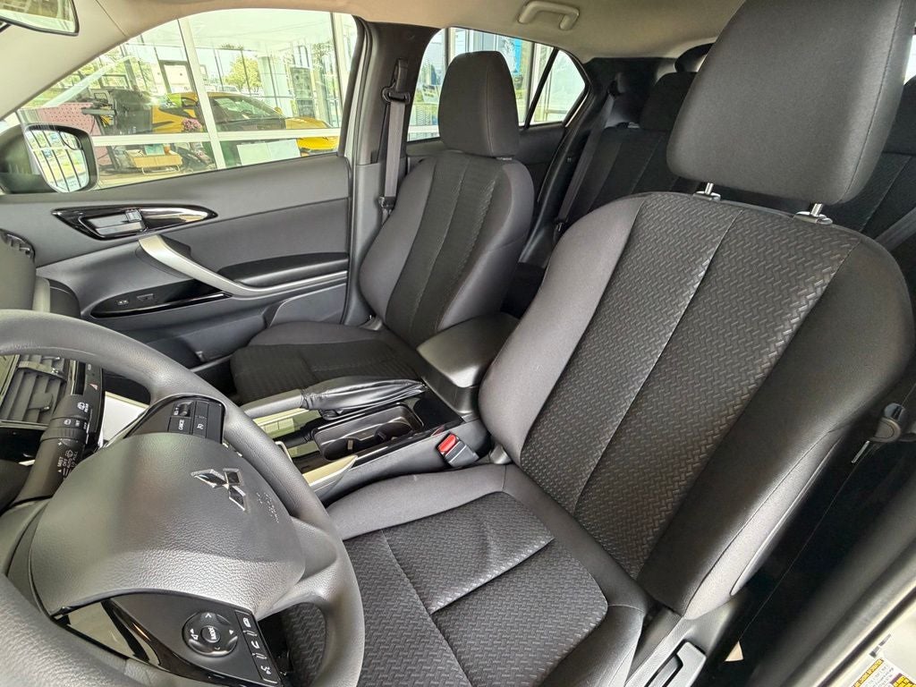 2026 Mitsubishi Eclipse Cross LE