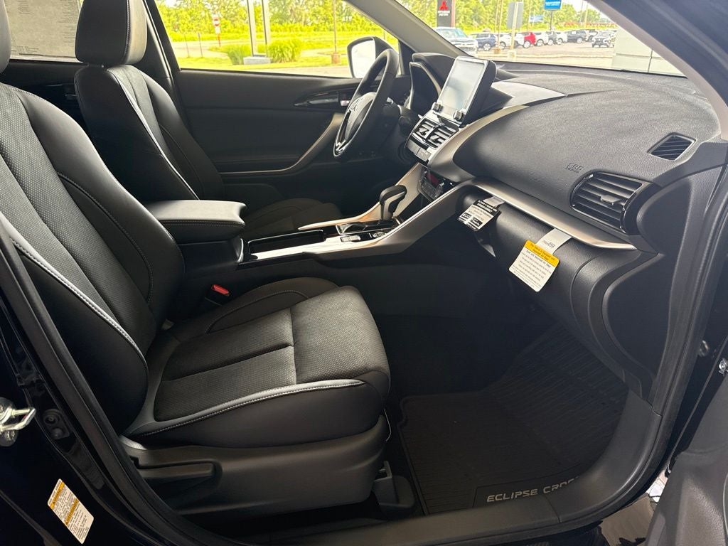 2026 Mitsubishi Eclipse Cross Base