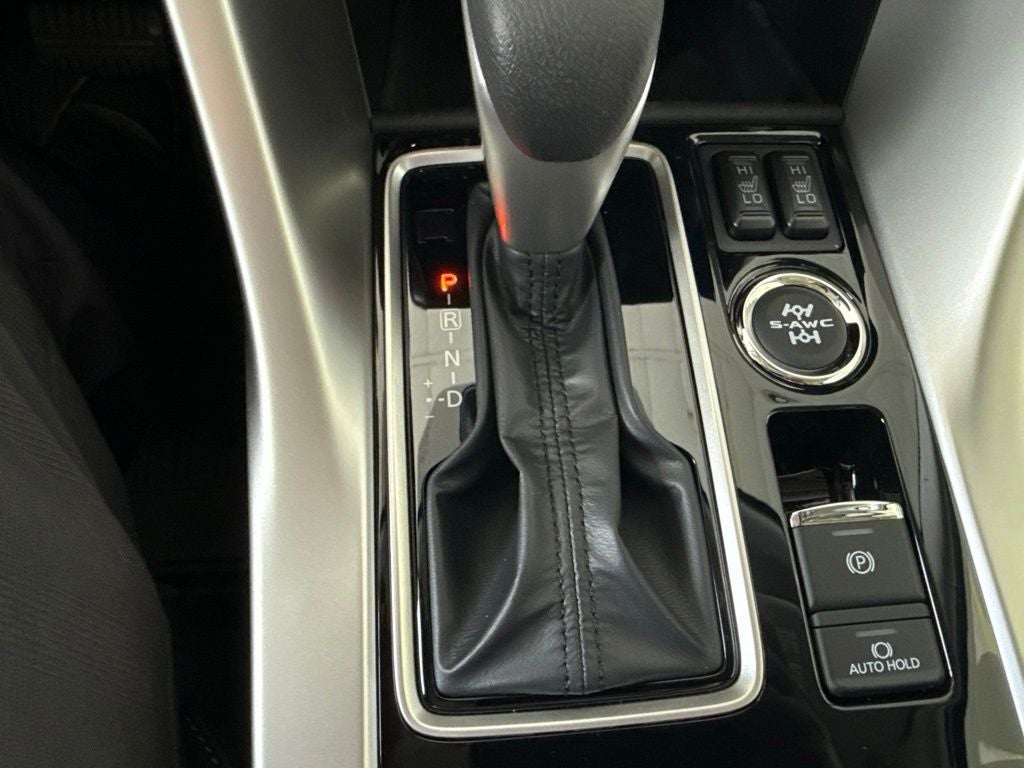 2026 Mitsubishi Eclipse Cross Base