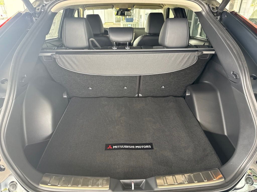 2026 Mitsubishi Eclipse Cross Base