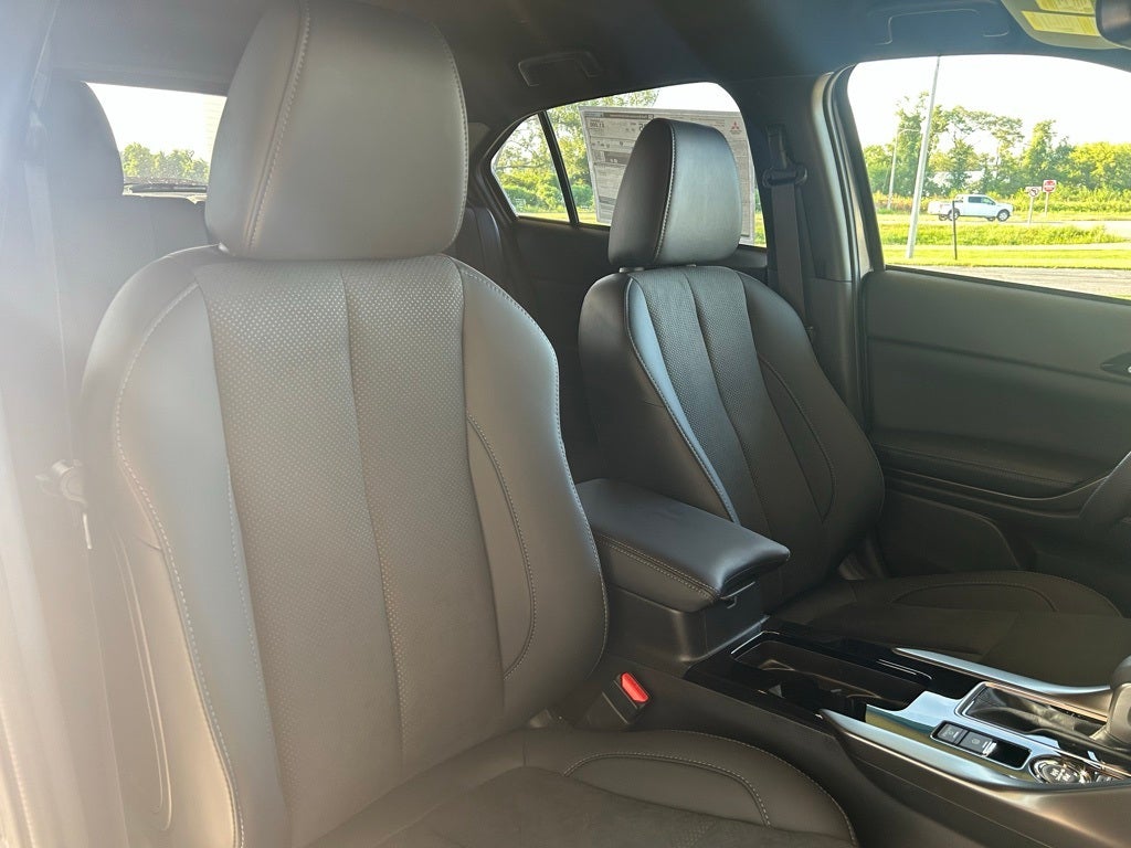 2025 Mitsubishi Eclipse Cross Black Edition